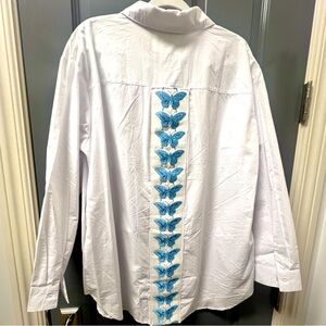 Oliver James Butterfly White Button Down Blouse